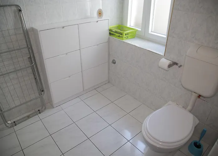 皮娜公寓 公寓 *